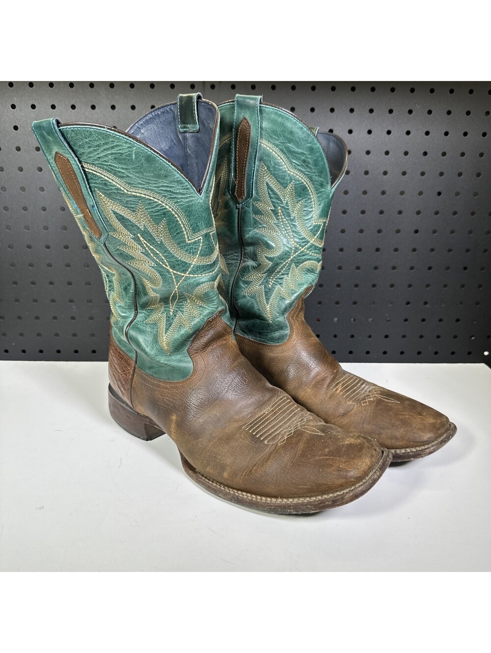 Cody James BBB56 Cowboy Boots Mens 13 D Green Brown Leather Western READ
